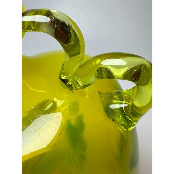 Hand Blown 7" Yellow Art Glass Vase w/ Applied Double Handles UV GLOWS READ - Picture 7 of 13